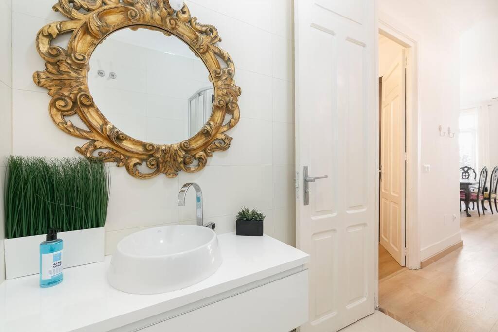 Estilo, Luz Y Elegancia En By Apartament Vigo